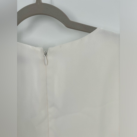 Vince v-neck sleeveless dress in off white - Picture 8 of 8